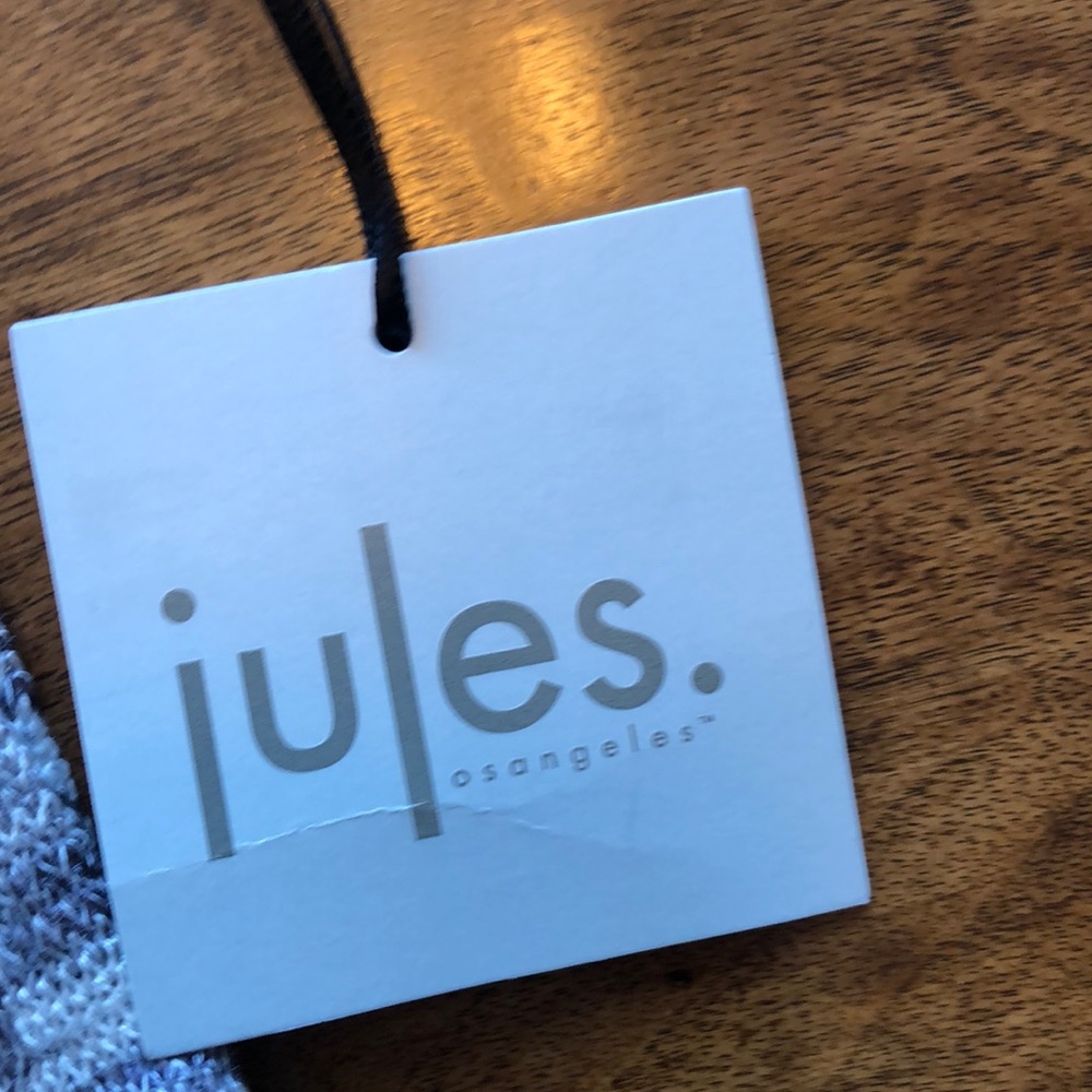 Really fun grey Knit top my Jules Los Angeles. - Picture 3 of 5
